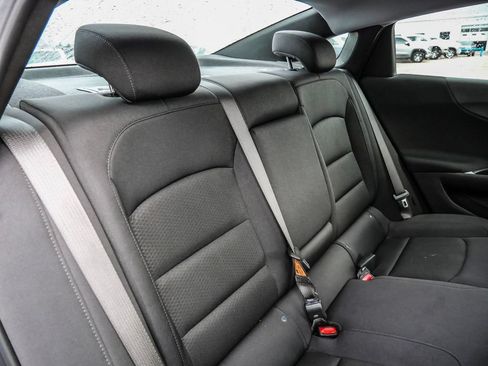 Used 2025 Chevrolet Malibu LT FWD image 39