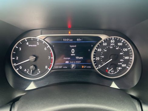 Used 2020 Nissan Sentra SV image 57