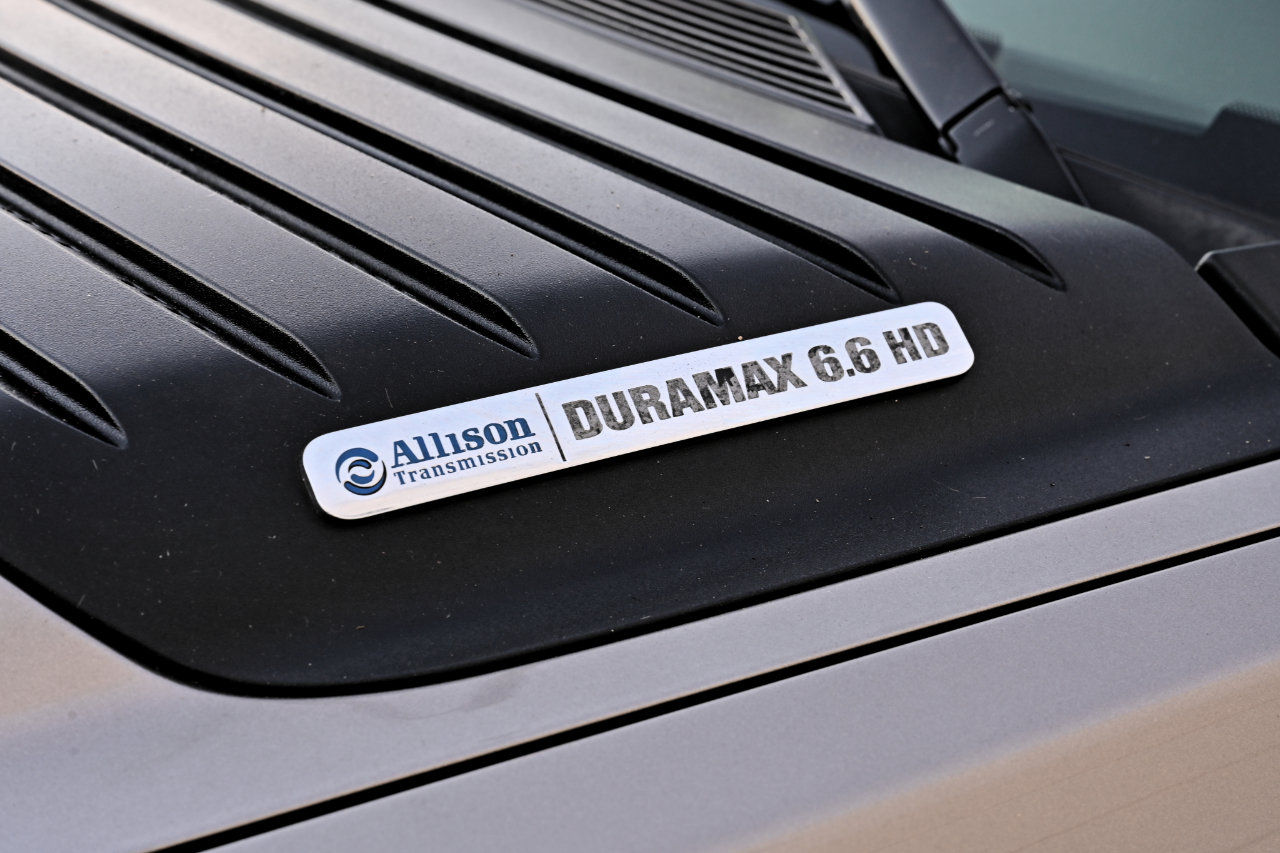 Used 2013 Chevrolet Silverado 2500 LTZ w/ LTZ Plus Package AWD/4WD image 23