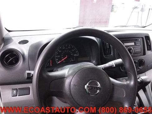 Used 2016 Nissan NV200 S w/ Back Door Glass Package image 11