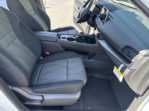 New 2026 Nissan Rogue SV AWD/4WD image 10