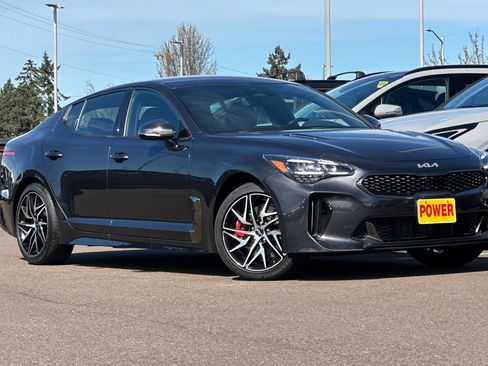 Used 2023 Kia Stinger GT-Line image 2