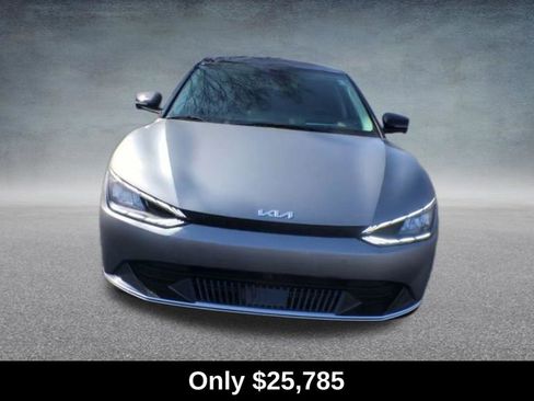 Used 2022 Kia EV6 GT-Line w/ First Edition Package AWD/4WD image 4