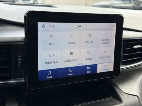 Used 2020 Ford Explorer XLT w/ Equipment Group 202A RWD image 40