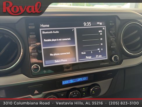 Used 2023 Toyota Tacoma SR5 w/ Technology Package AWD/4WD image 32