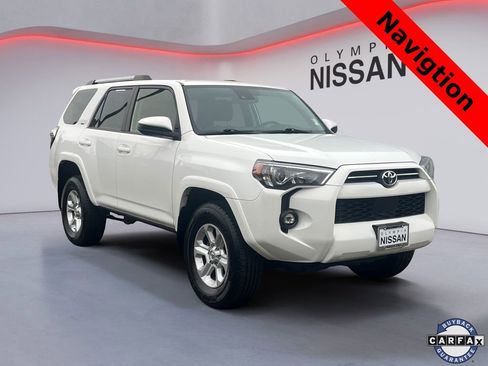 Used 2021 Toyota 4Runner SR5 image 7