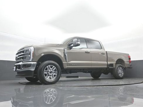 New 2026 Ford F250 Lariat w/ FX4 Off-Road Package image 29