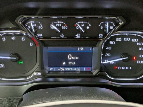 Used 2023 GMC Sierra 3500 SLE w/ SLE Convenience Package image 32