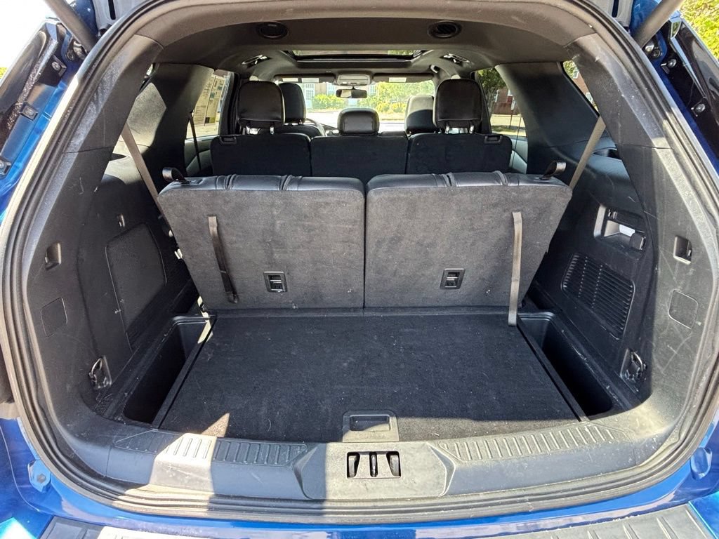 Used 2022 Ford Explorer ST-Line w/ Class IV Trailer Tow Package AWD/4WD image 41