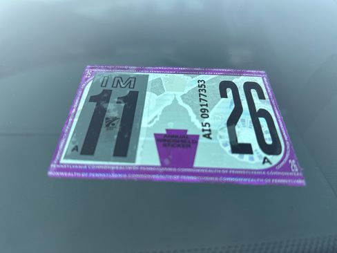 Used 2018 Ford F150 Platinum w/ Equipment Group 701A Luxury image 23