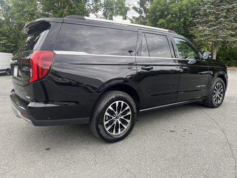 Used 2025 Ford Expedition Max Platinum AWD/4WD image 5