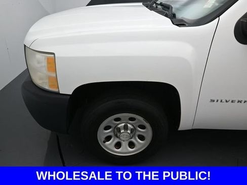 Used 2011 Chevrolet Silverado 1500 W/T RWD image 9