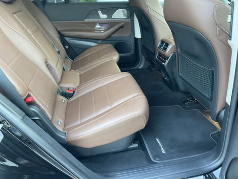 Certified 2024 Mercedes-Benz GLS 450 4MATIC image 46