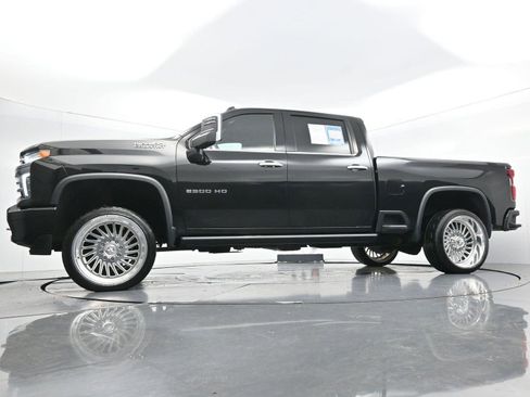 Used 2022 Chevrolet Silverado 2500 High Country w/ Z71 Off-Road Package AWD/4WD image 52
