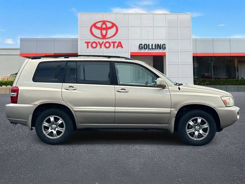 Used 2004 Toyota Highlander 4WD V6 image 6