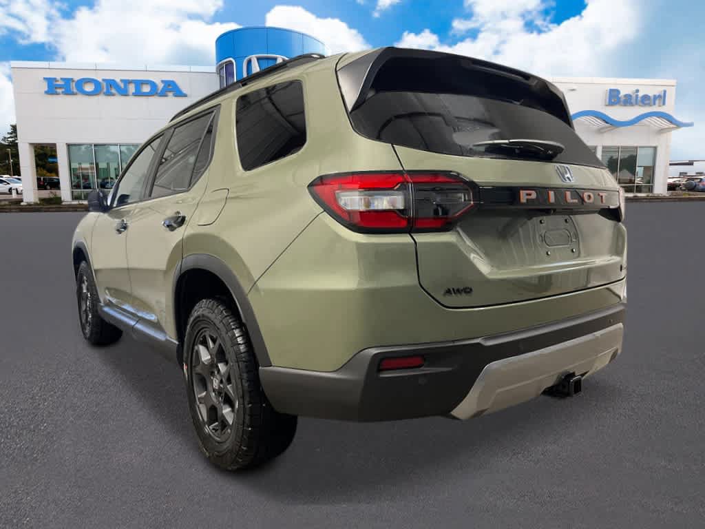 New 2026 Honda Pilot TrailSport image 3
