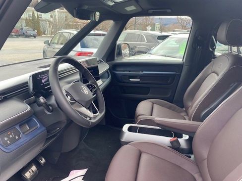 New 2025 Volkswagen ID. Buzz Pro S image 10