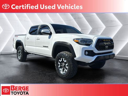 Used 2023 Toyota Tacoma TRD Off-Road image 1