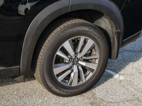 Used 2023 Nissan Pathfinder SL w/ Cargo Package FWD image 12