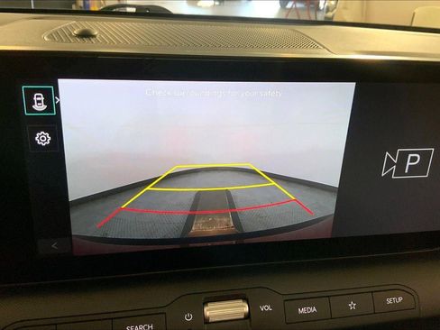 Used 2025 Kia K4 FWD image 21