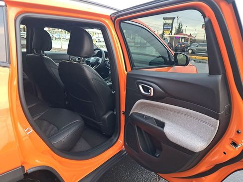 New 2026 Jeep Compass Latitude image 15