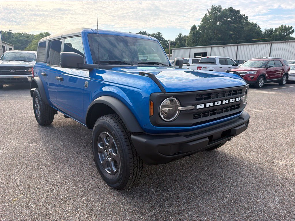 New 2026 Ford Bronco Big Bend AWD/4WD image 3