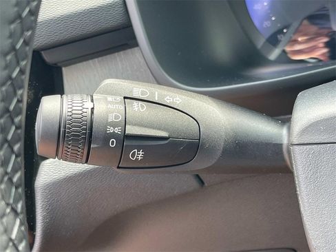 New 2026 Volvo XC40 B5 Plus w/ Protection Package Premier image 31