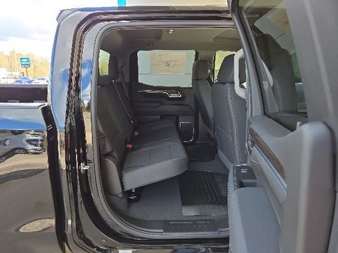 New 2026 Chevrolet Silverado 1500 LT AWD/4WD image 44