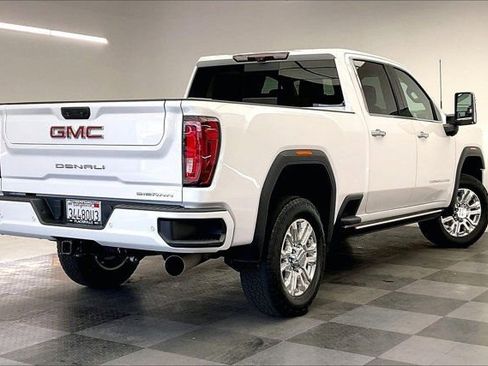 Used 2023 GMC Sierra 2500 Denali w/ Denali Ultimate Package image 13