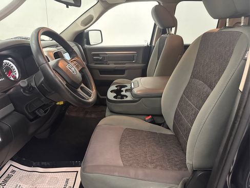 Used 2016 RAM 1500 Big Horn RWD image 32