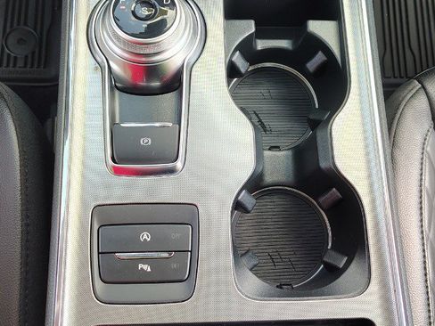 Used 2024 Ford Edge Titanium w/ Equipment Group 301A AWD/4WD image 29