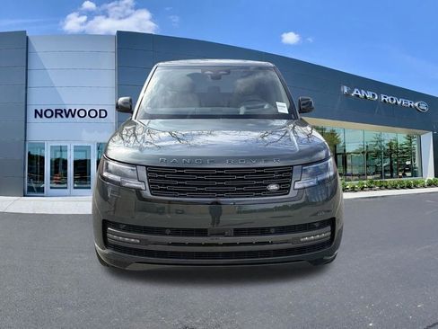 New 2026 Land Rover Range Rover Long Wheelbase SE AWD/4WD image 2