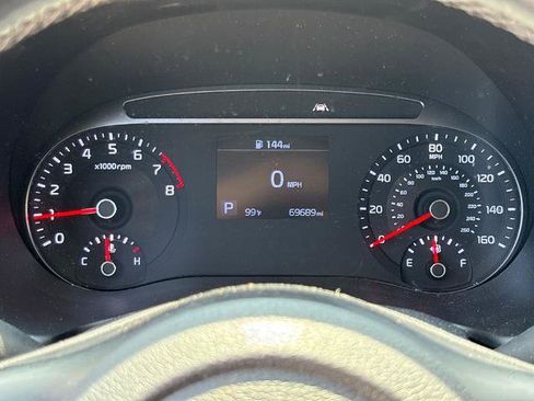 Used 2021 Kia Soul GT-Line FWD image 22