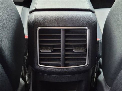 Used 2024 Kia Sportage EX FWD image 17