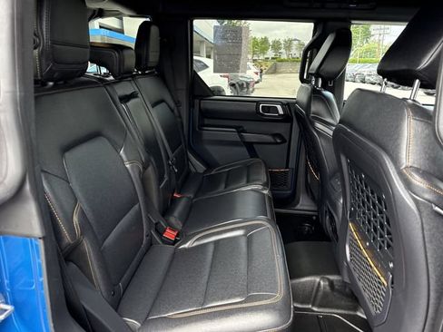 Used 2024 Ford Bronco Badlands AWD/4WD image 31