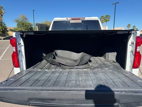 Used 2020 Chevrolet Silverado 1500 RST image 34