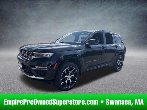 Used 2024 Jeep Grand Cherokee Summit AWD/4WD image 1