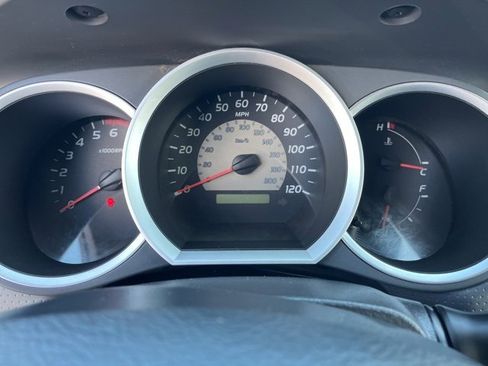 Used 2005 Toyota Tacoma 2WD Regular Cab image 16