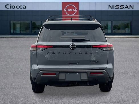 New 2026 Nissan Pathfinder Platinum w/ Cargo Package image 4
