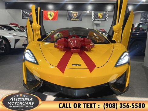 Used 2017 McLaren 570S RWD image 29