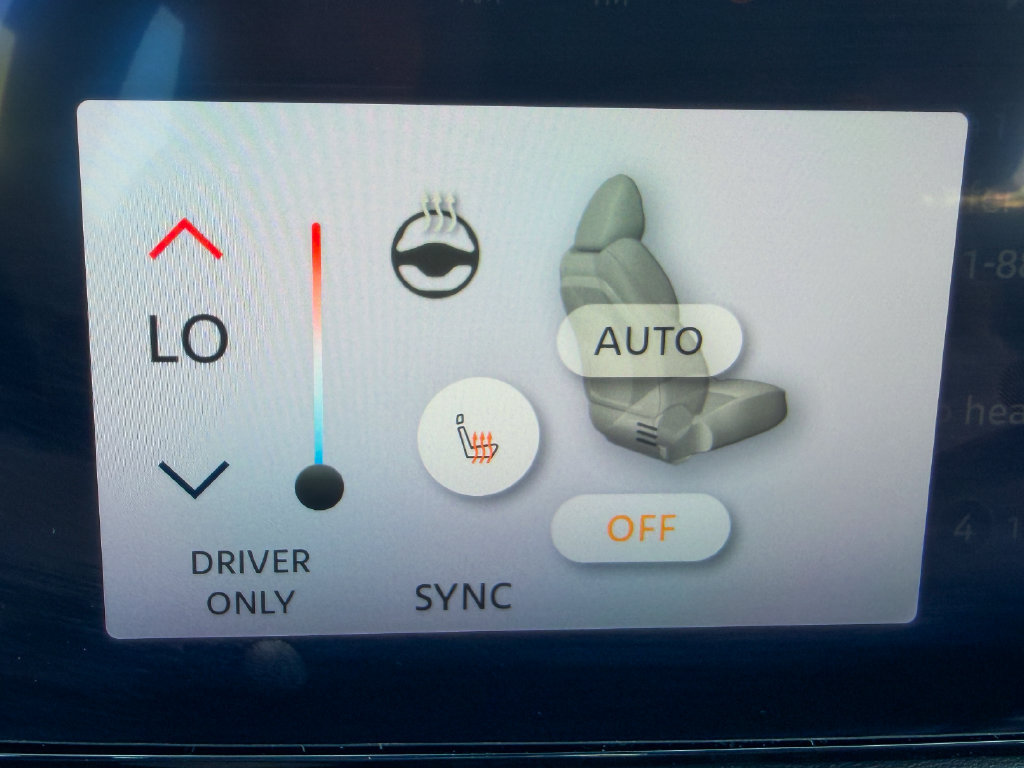 Certified 2023 Nissan Ariya FWD image 14