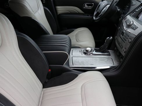 Certified 2019 INFINITI QX80 Limited w/ All-Season Package image 45