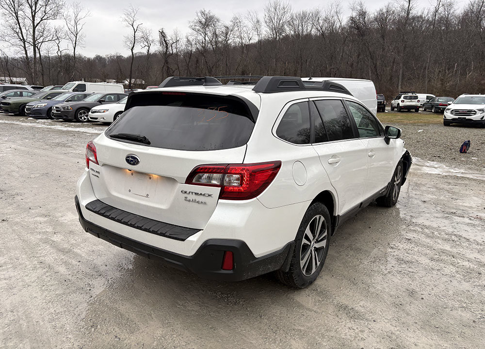 Used 2019 Subaru Outback 2.5i Limited w/ Popular Package #2 AWD/4WD image 4