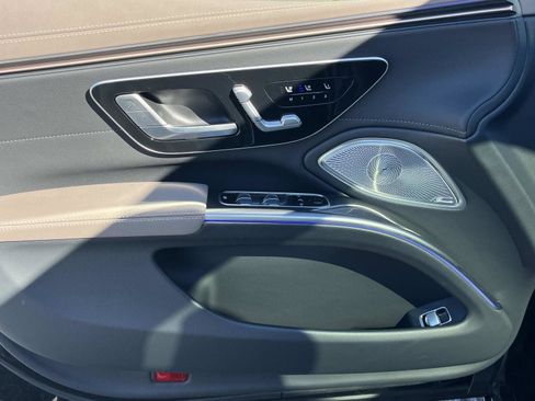 Used 2023 Mercedes-Benz EQS 450+ Sedan image 17