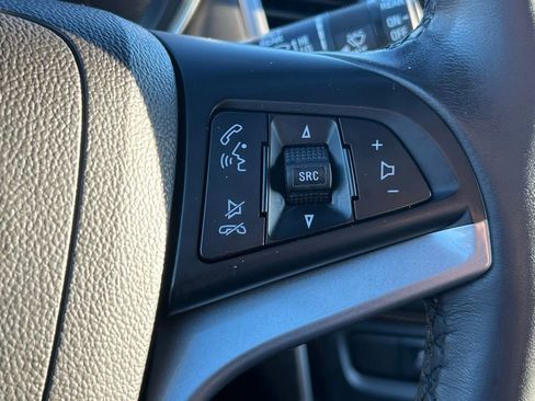 Used 2019 Chevrolet Trax LT w/ Sun & Sound Package image 35