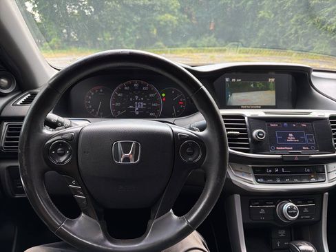Used 2015 Honda Accord EX-L image 30