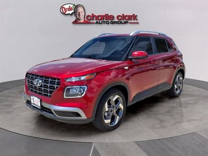 Used 2024 Hyundai Venue SEL
