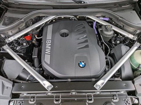 New 2026 BMW X5 sDrive40i w/ Climate Comfort Package image 17