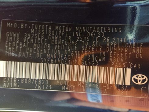 Used 2023 Toyota Corolla LE image 33