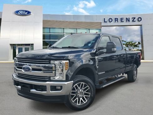Used 2019 Ford F350 Lariat w/ Lariat Value Package image 1